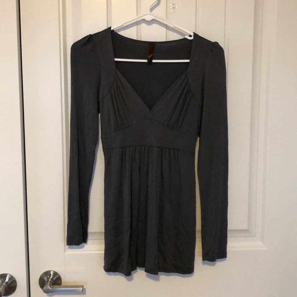 Lush gray long sleeve top